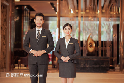 塑造專業形象 豪華酒店服務人員的圖文制作指南
